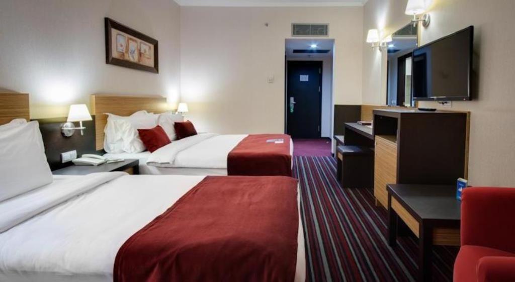 Imerhan Otel คูซาดาซี ภายนอก รูปภาพ